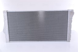 60769 NISSENS Радіатор системи охолодження