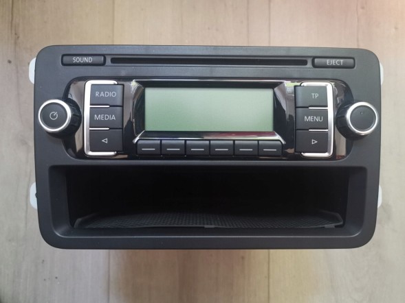 Volkswagen OE 5M0057156BX, 5M0035156BX Магнітола RCD210 Volkswagen 5M0057156BX 5M0035156BX