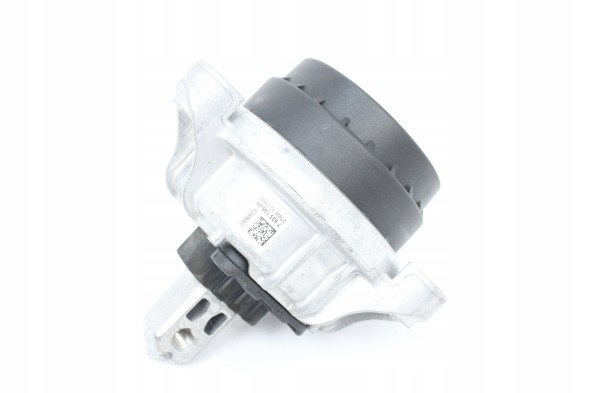 BMW OE 7935148 22117935148 КОРПУС ДВИГУНА ПРАВИЙ BMW F10 F11 528iX 7935148