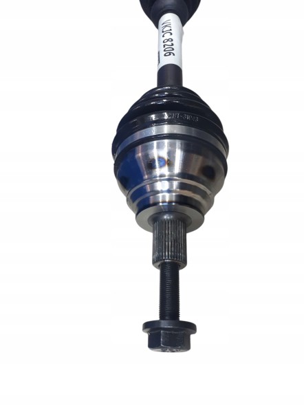SKF VKJC 8206 Приводна піввісь ліва skf passat b6 jetta iii jetta iv golf v гольф vi audi a3