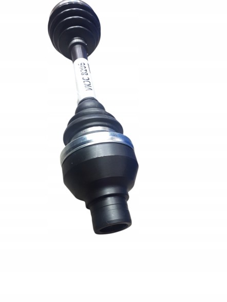 SKF VKJC 8206 Приводна піввісь ліва skf passat b6 jetta iii jetta iv golf v гольф vi audi a3