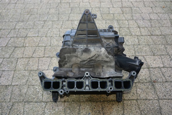 Mazda OE KOLEKTOR SSĄCY MAZDA 6 GJ PE11 AR4196 PE AR1493 ВСМОКТУВАЛЬНИЙ КОЛЕКТОР MAZDA 6 GJ PE11 AR4196 PE AR1493