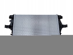NRF 58430 Радіатор охолодження двигуна nrf для iveco daily iv, daily v, daily vi 2.3d, 3.0d з 2009 року