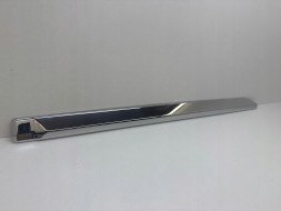 Suzuki OE MOBIPARTS-990E061M08CSM Оригінальна накладка передніх лівих дверей Suzuki SX4 S-Cross 990E0-61M08-CSM