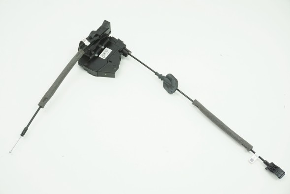 Renault OE Замок задніх лівих дверей OE Renault Scenic IV 825039243R