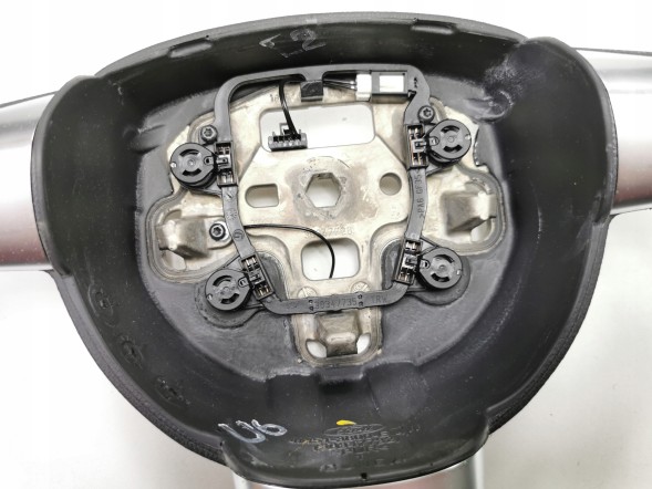 Ford OE Кермо Ford Focus II OE 4M51-3600-EH3ZHE 1375887
