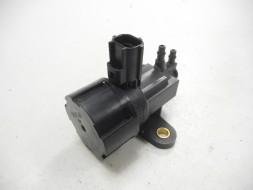Mazda OE ВАКУУМНИЙ КЛАПАН КЕРУВАННЯ EGR MAZDA TRIBUTE OE AJ05-18-741