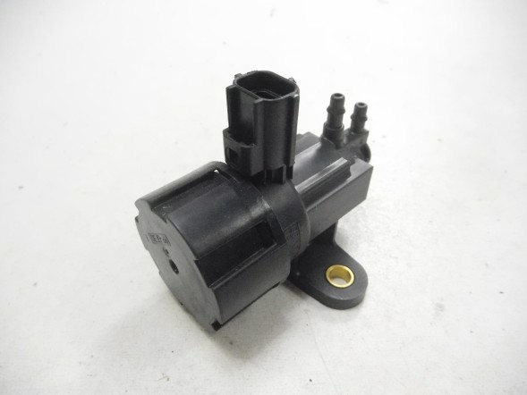 Mazda OE ВАКУУМНИЙ КЛАПАН КЕРУВАННЯ EGR MAZDA TRIBUTE OE AJ05-18-741