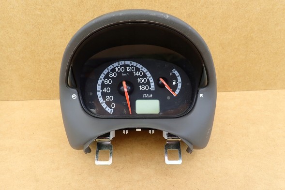 Fiat OE LICZNIK FIAT SEICENTO NOWY OEM 735512291 735382378 735512291 735382378 1998-2010r 0KM ЛІЧИЛЬНИК FIAT SEICENTO OEM 735512291 735382378 1998-2010р 0KM