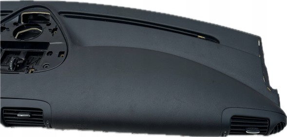 Mercedes-Benz OE DESKA KOKPIT 9E22 CZARNA PODUSZKA MERCEDES C W203 LIFT ORYGINAL 2036800187 238602905 ДОШКА КАБІНА 9Е22 ЧОРНА ПОДУШКА MERCEDES C W203 ЛІФТ 2036800187 238602905