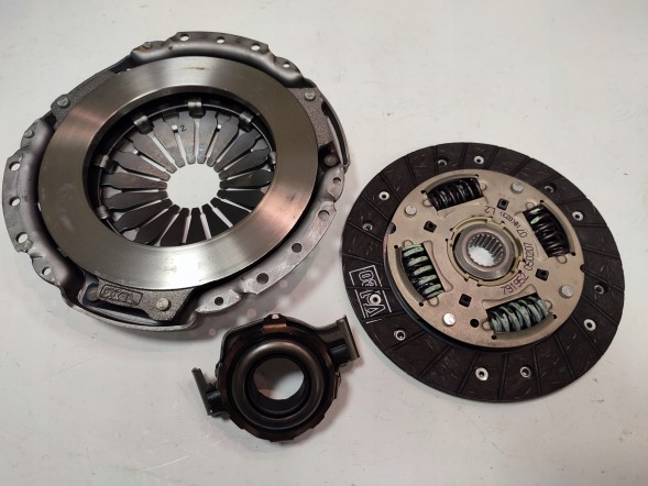 Schaeffler LuK 618 3032 00 МУФТА КОМПЛЕКТ ФІАТ ПАЛІО,СІНА 1,1-1,4 96- ЛЮК