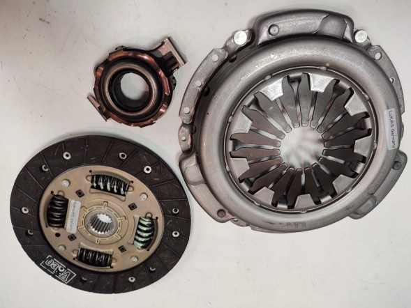 Schaeffler LuK 618 3032 00 МУФТА КОМПЛЕКТ ФІАТ ПАЛІО,СІНА 1,1-1,4 96- ЛЮК