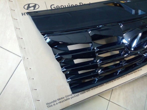 Hyundai OE 86350CZ110 HYUNDAI TUCSON ГРИЛЬ АТРАПА РАДІАТОРА ОРИГІНАЛ