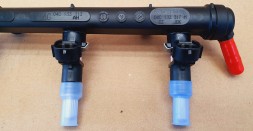 Skoda OE 04C133313AH 04E906031L ІНЖЕКТОРНА РАЙКА VW ІНЖЕКТОРИ 04C133313AH