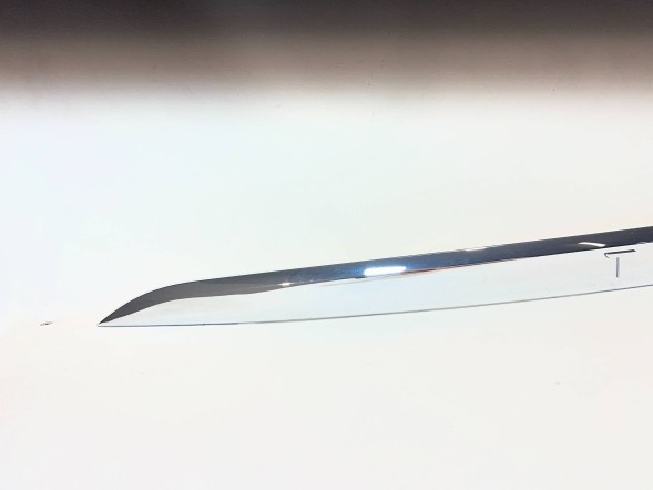 Tesla 103536900D ХРОМОВАНА НАКЛАДКА НА КРИШКУ БАГАЖНИКА TESLA MODEL X 1035369-00-D