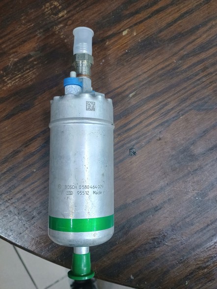 Bosch 0 580 464 029 Bosch 0 580 464 029 паливний насос jaguar xj xjsc