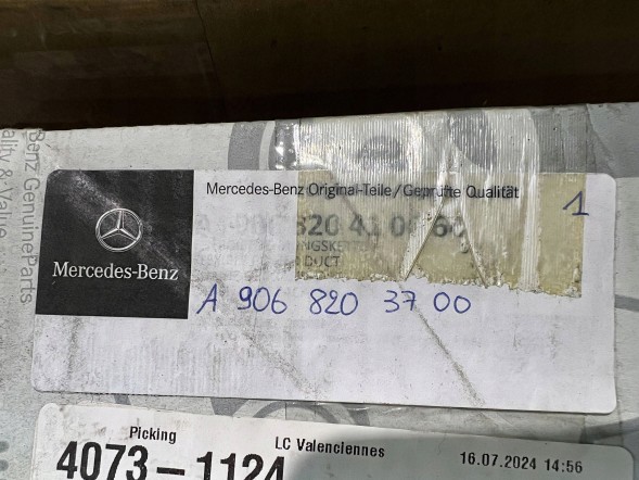 Mercedes-Benz OE Напрямна дверей розсувних MERCEDES SPRINTER W906 906 A9068203700
