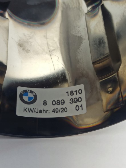 BMW OE Накладка на трубу BMW M5 F90 Black Chrome 8089390