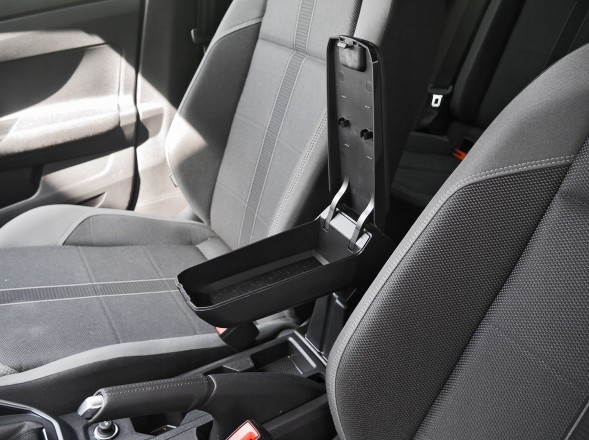 Rati V01356 СТАНДАРТНИЙ підлокітник Nissan Juke, 2019- ,