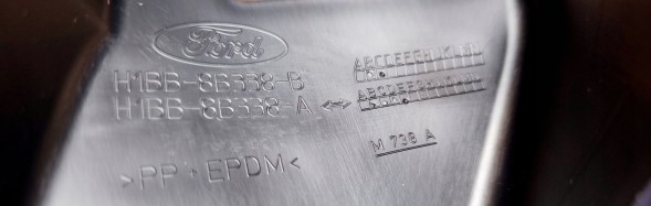 Ford OE H1BB-8B338-AE Накладка переднього ременя fiesta mk8 2017- ford oe _ 2227955 _ h1bb-8b338-ae