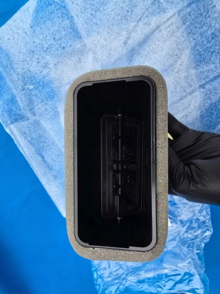 BMW OE QUA8291 Решітка впуску свіжого повітря права BMW 5 F10 F11 9166890 НОВА