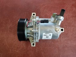 CHINA 926008367R Компресор кондиціонера dacia 926008367р