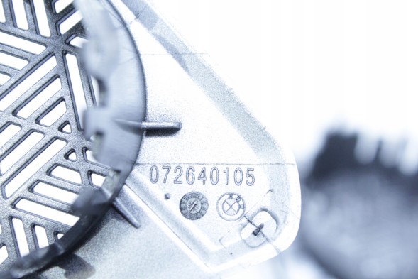 BMW OE 5A44138 5A44137 5A44141 5A44142 КОМПЛЕКТ КРИШОК МАСКУВАЛЬНИКІВ ДИНАМІКІВ СТЕЛІ BOWERS WILINS BMW G70
