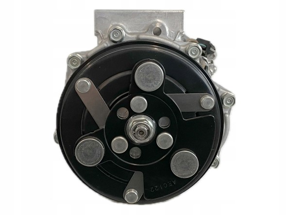 EURO KLIMA 13191995 / 24411270 / 6854007 / 6854035 / 71789354 / 8608601 / 8FK351134-291 / 93176866 / AC37894 / OLK451 / PXV16-8612 / PXV16-8620 / PXV16-8634 КОМПРЕСОР КОНДИЦІОНЕРА OPEL SIGNUM / VECTRA SAAB 13191995 24411270 71789354