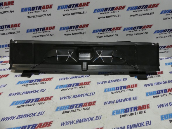 BMW OE 7421678 03/24 BMW G05 G06 G07 ПОВІТРЯНИЙ КАНАЛ ОХОЛОДЖЕННЯ НИЖНІЙ 7421678 НОВИЙ