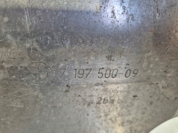 BMW OE mark-7197500 Захисна плита (піддон) двигуна 7197500 BMW 6 7 F01 F02 F06 F12
