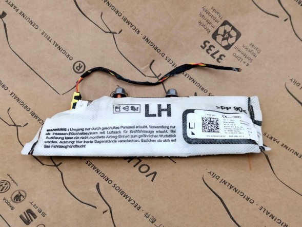 Audi OE 8W0880441E, DWP462966OE Подушка безпеки airbag Audi A4 B9 8W0880441E