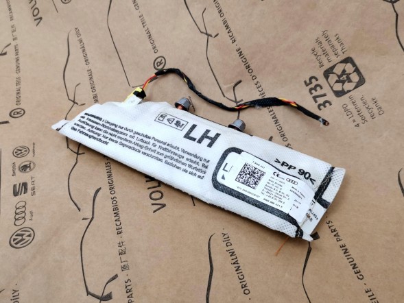 Audi OE 8W0880441E, DWP462966OE Подушка безпеки airbag Audi A4 B9 8W0880441E