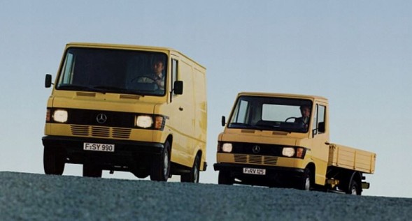 Sam 0123455 БАМПЕР ЗАДНІЙ MERCEDES KACZKA T1 207-410