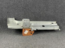Ford OE BK31-V41058-AB BK3Z-61280A58-F BK31-V278A28-A FORD TRANSIT 15-19 СТОІКА ЗАДНЯ BK3Z-61280A58-F