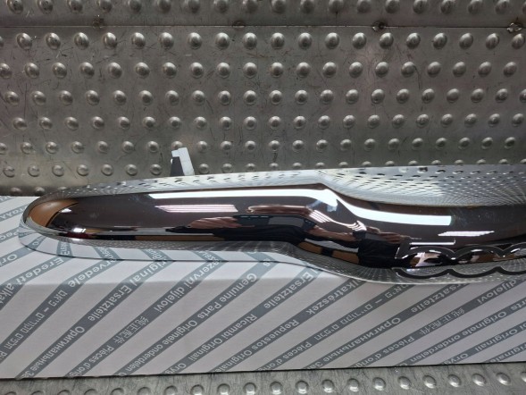 Fiat OE S26337859 ХРОМОВАНА НАКЛАДКА КЛАПАНА 0735516207 FIAT 500 2007-