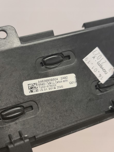 Mercedes-Benz OE A4636809504 Декор Карбон Mercedes G W463 Планка Консольна дошка