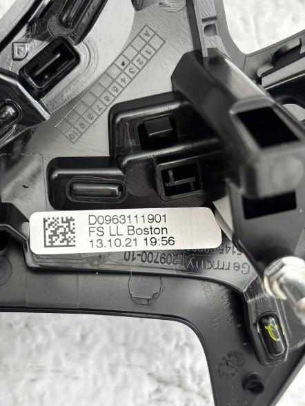 BMW OE 9631129 9631119 BMW MIRTEX BMW F40 F44 ДЕКОР ДОШКИ 9631129 9631119
