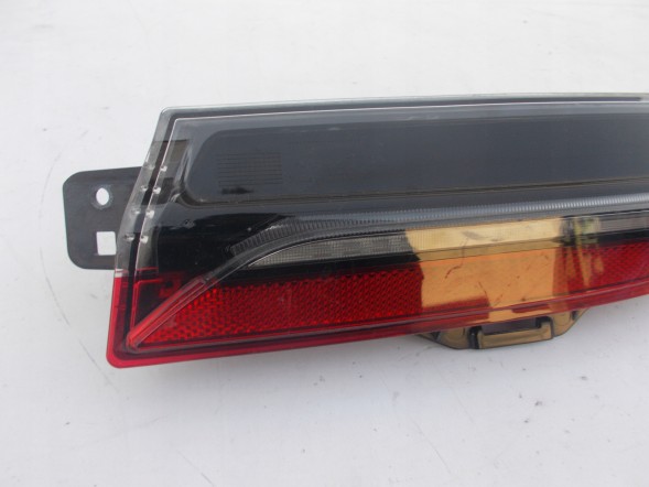 Tesla Ліхтар задній TESLA MODEL 3 LIFT LEFT IN BUMPER 1712513-00-D