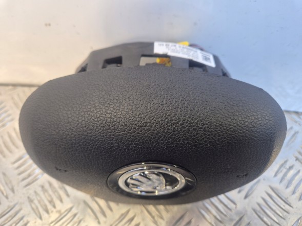 Skoda OE markus-6V0880201A Подушка безпеки водія 6V0880201A Skoda Fabia III