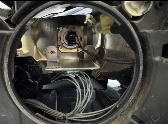Valeo 046729 Лампа права передня для bmw x1 f48 передліфт звичайна h7+led 15–19 oe: 7346534