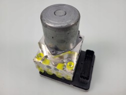 Mercedes-Benz OE A2059005944 2059005944 A008M933 18963902441 B90418095836 S69131810 PG9148Y906DLD MERCEDES C-CLASS W205 КОНТРОЛЕР НАСОСА ABS EBC OEM НОВИЙ