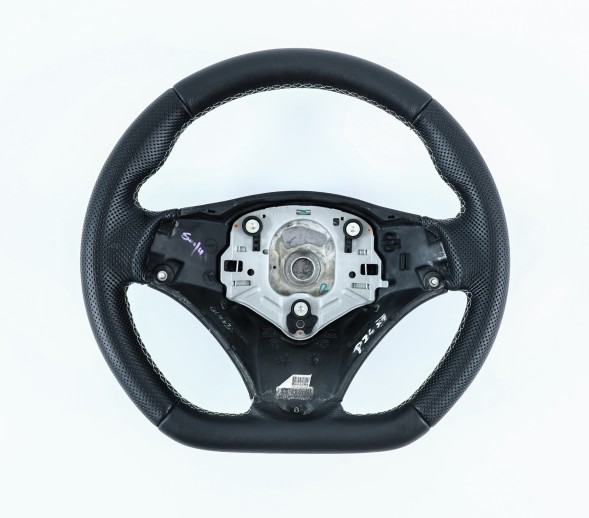 PFI 1777047 Кермо для BMW 1 e87 e81 e82 e88 TUNING PFI