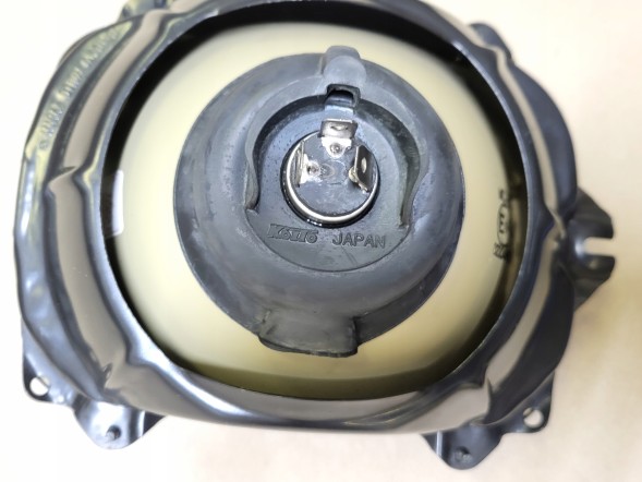 Koito 997-19504 HC/R 02104R20 10-70541 A9226-58002 XR12 E4 104R7 02104R20 Лампа передня фара h4 koito рамка хром mazda jeep toyota hiace celica