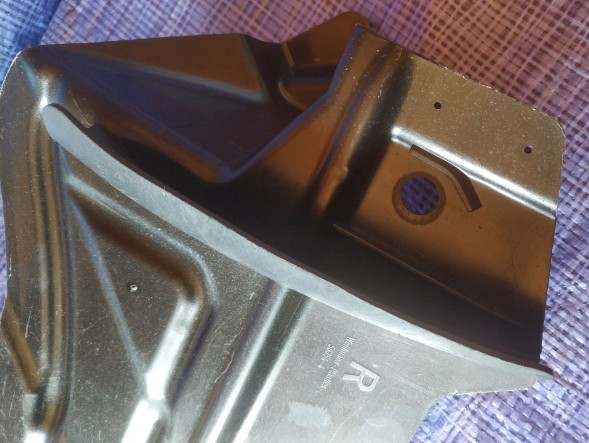 5171 7116912 BMW OE 51717116912 подовжувач захисту днища P