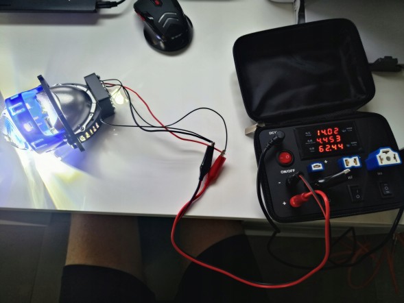 CHINA BIL-DCP-003-6000K 2X лінзи bi-led 3" 6000k + laser надпотужні проектори для авто