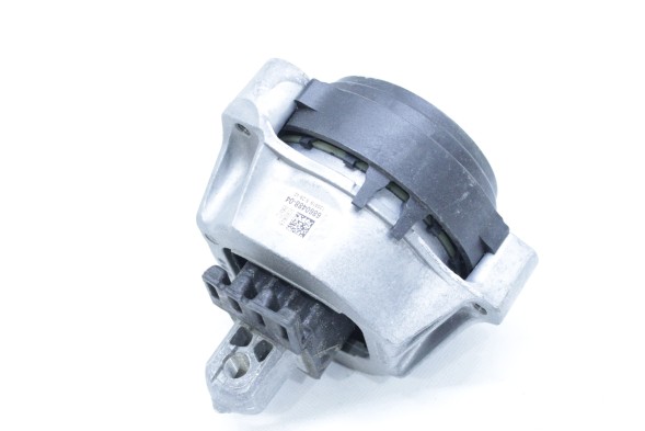 BMW OE 6860488 22116860488 ПОДУШКА ДВИГУНА ПРАВА BMW G30 G31 520i 530i G32 630i G11 G12 730i