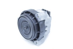 BMW OE 6860488 22116860488 ПОДУШКА ДВИГУНА ПРАВА BMW G30 G31 520i 530i G32 630i G11 G12 730i