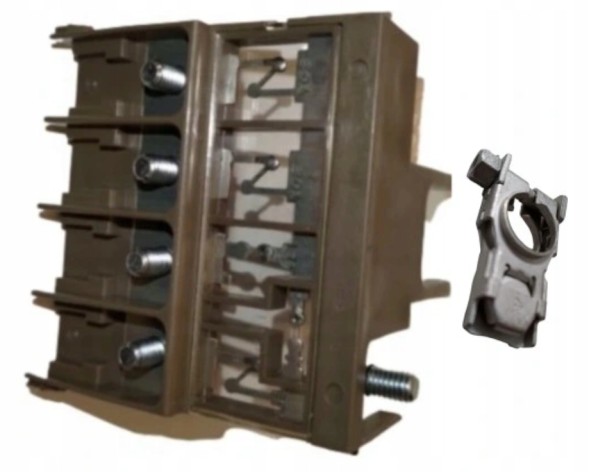 Mitsubishi OE WB/8571A028 8571A028 + KLEMA КЛЕМА АКУМУЛЯТОРА MITSUBISHI OUTLANDER ПЛЮС ЗАПОБІЖНИКИ КОМПЛЕКТ