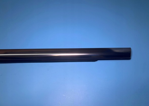 Mercedes-Benz OE НОВА ОРИГІНАЛЬНА ПЛАНКА СКЛА ДВЕРЕЙ ЛІВА ЗАДНЯ MERCEDES C-KL W206 A2067302700
