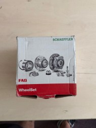 Schaeffler FAG 713 6605 50 Комплект підшипників колеса для volvo s80 v70 iii xc70 713660550